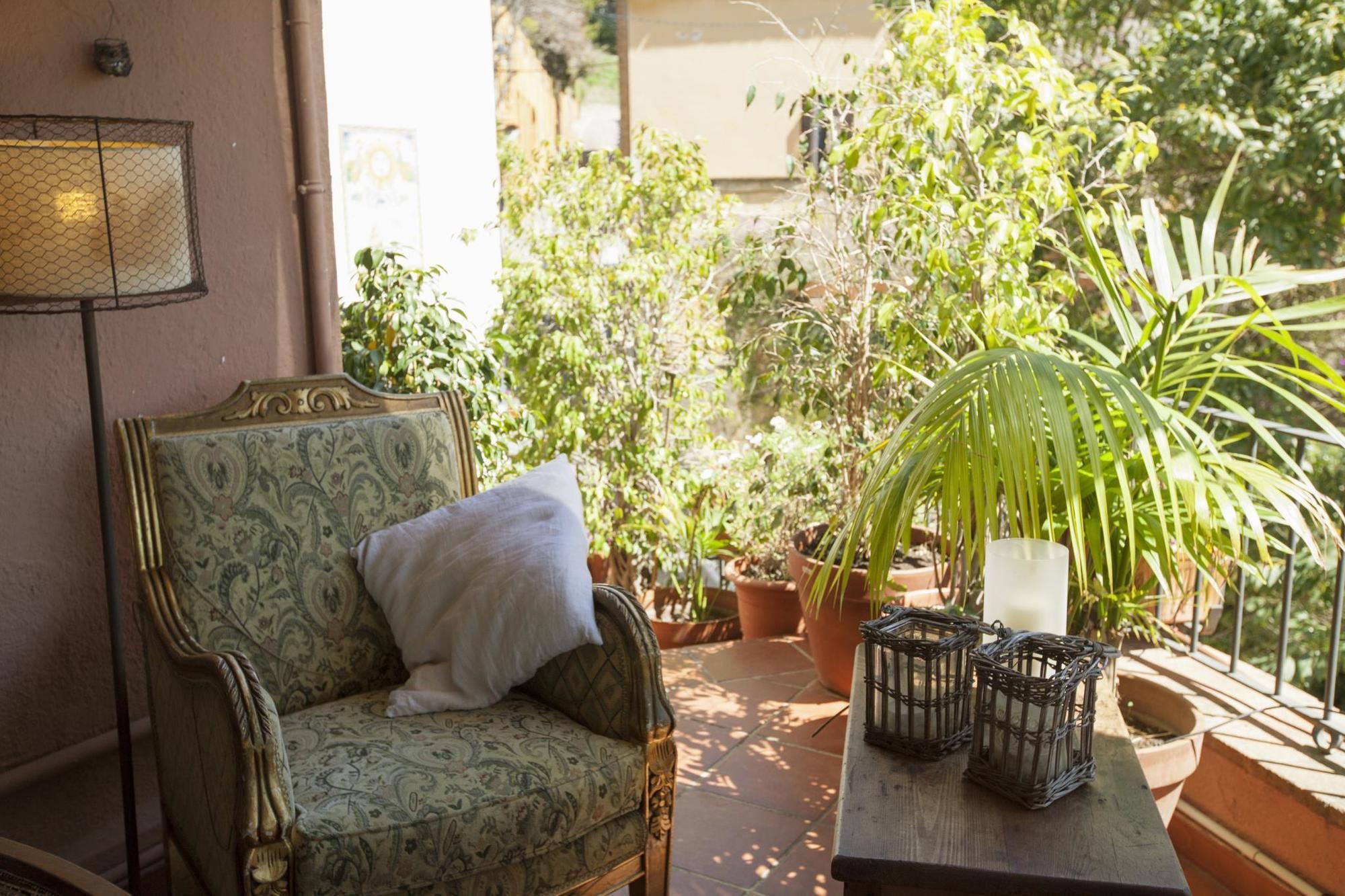 Hostal De La Placa Cabrils Εξωτερικό φωτογραφία